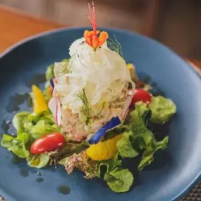 Avocado Prawns Salad